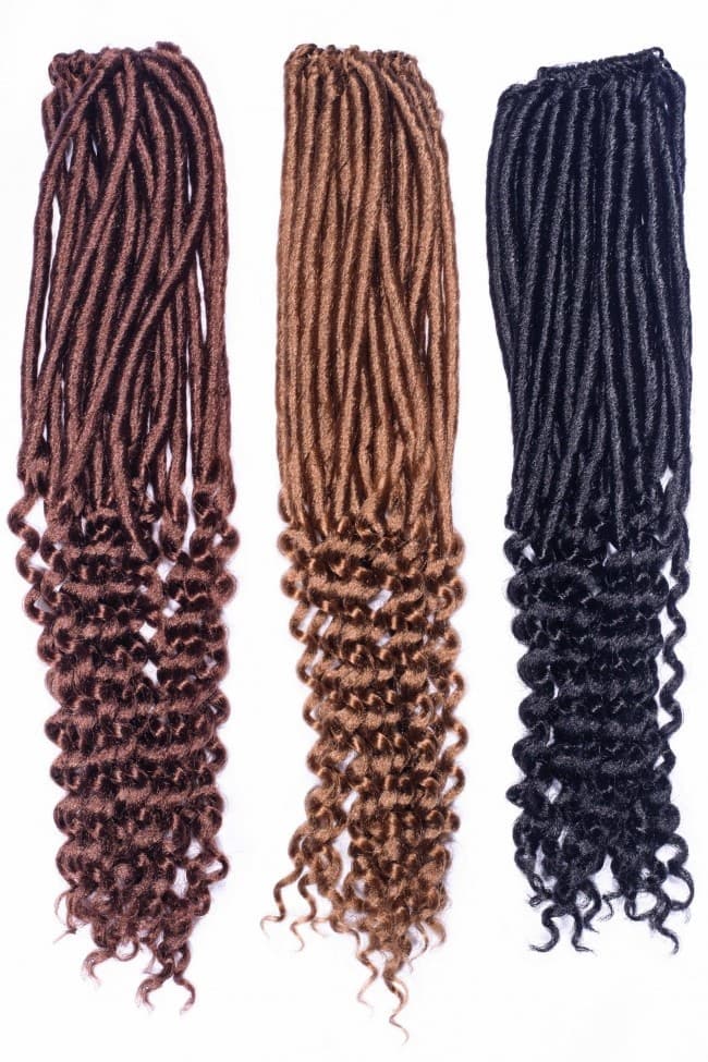 Minerva Locs – Crochet Braid, Curly 20″ – 40pcs in a pack 3