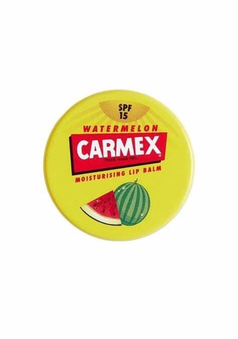 Carmex moisturising lip balm