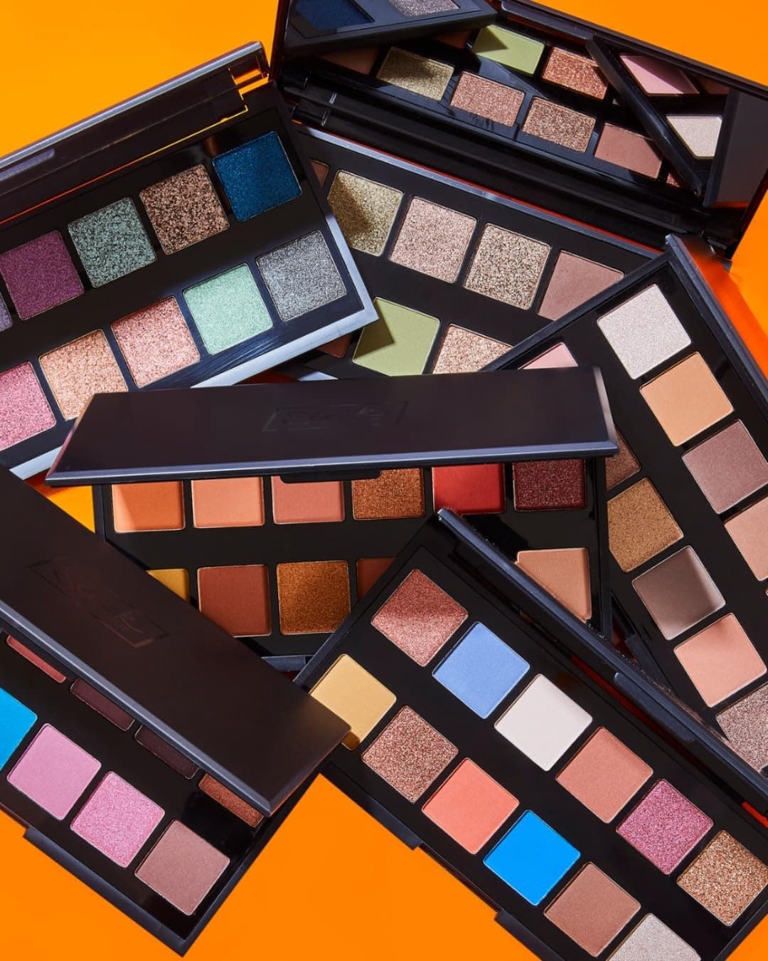 SLEEK MAKEUP I DIVINE EYESHADOW PALETTE 4