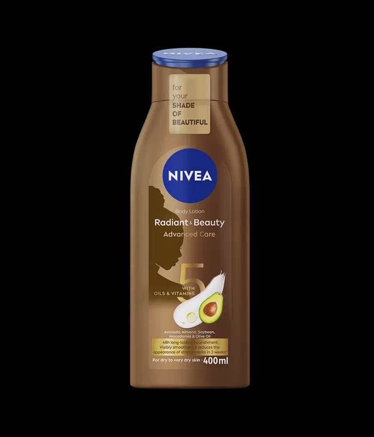 NIVEA BODY LOTION RADIANT & BEAUTY ADVANCE CARE/ 400ML